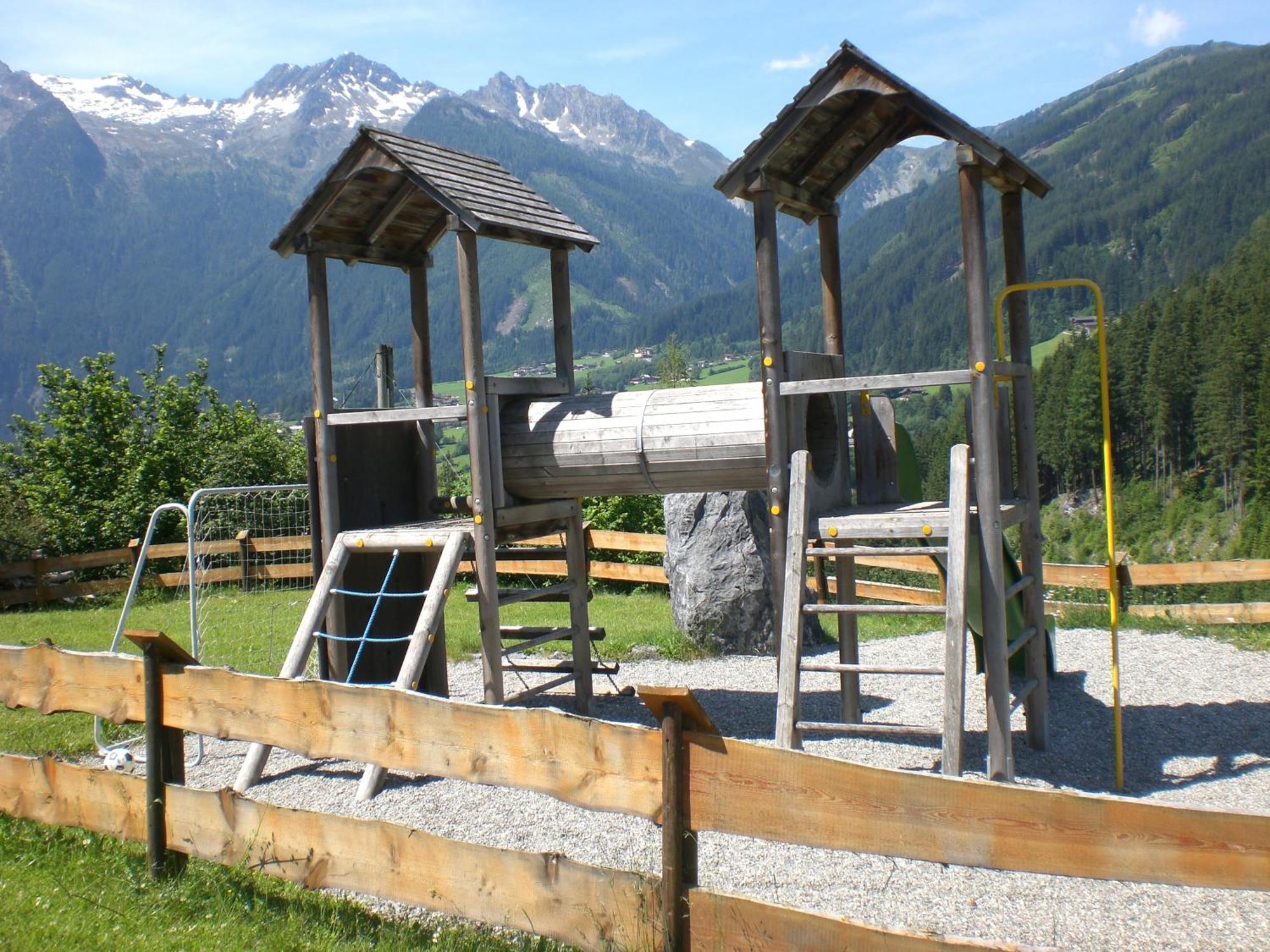 Hotel Gruppen Und Familienhof Falkenstein Krimml Exteriér fotografie